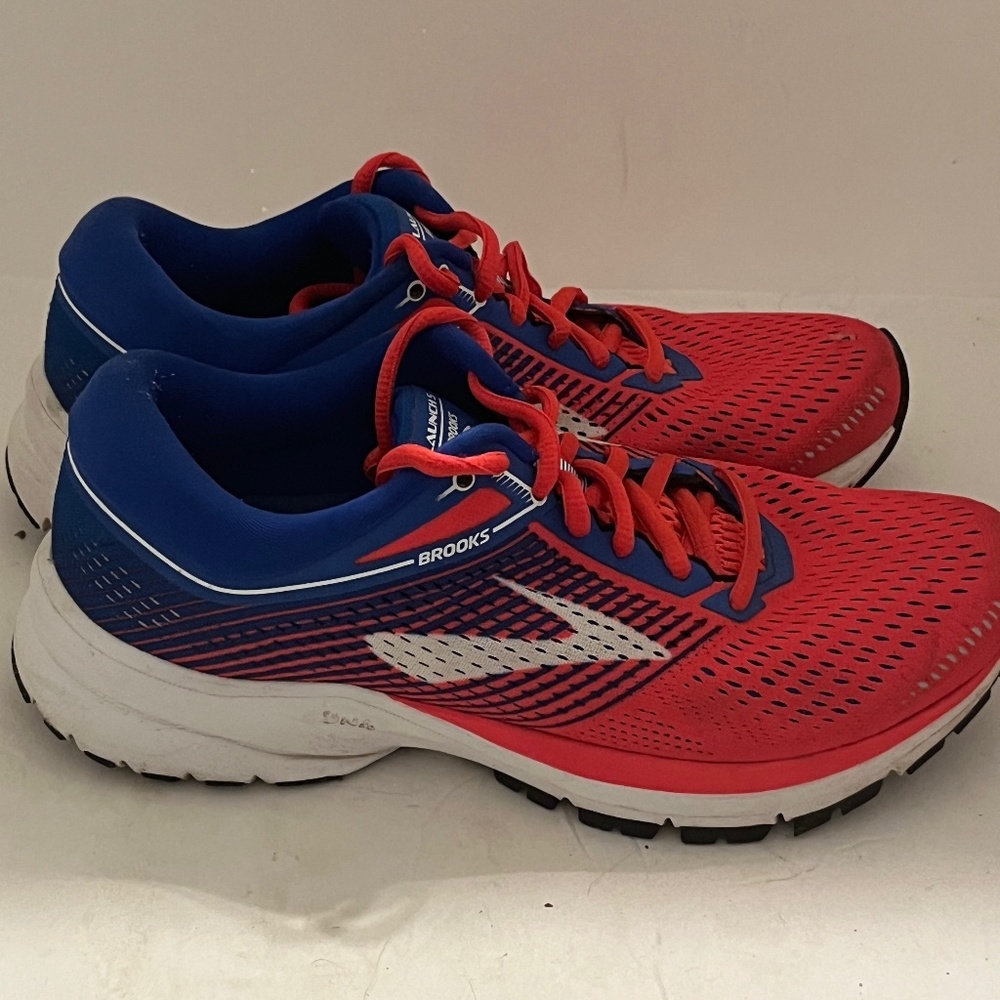 BROOKS | Women's Launch 5 Running Shoes Pink Blue Size 6.5